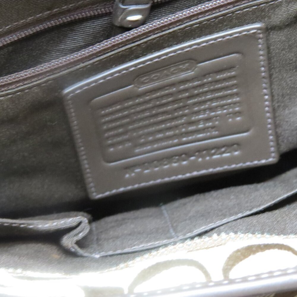 COACH Signature Bag - Picture 5 of 8